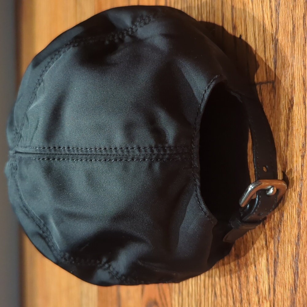 Prada hat - Picture 3 of 7